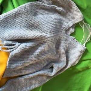 Elegant Heather Gray V-Neck Sweater